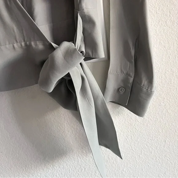 J Brand 100% Silk Wrap Blouse Gray Long Sleeve Size Small - Picture 7 of 9